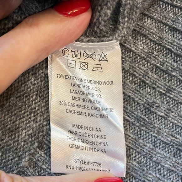 Minnie Rose wool/cashmere gray sweater - Picture 4 of 6